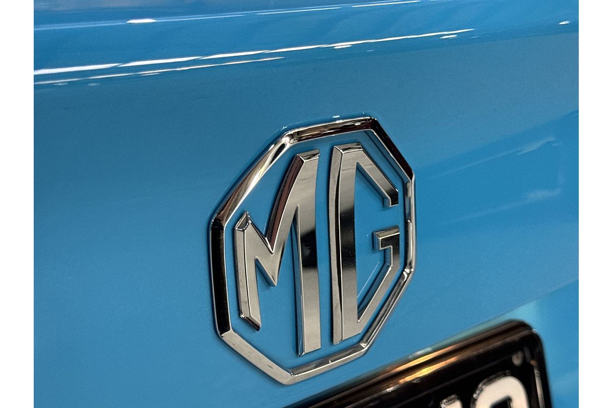 2024 MG MG5 Essence