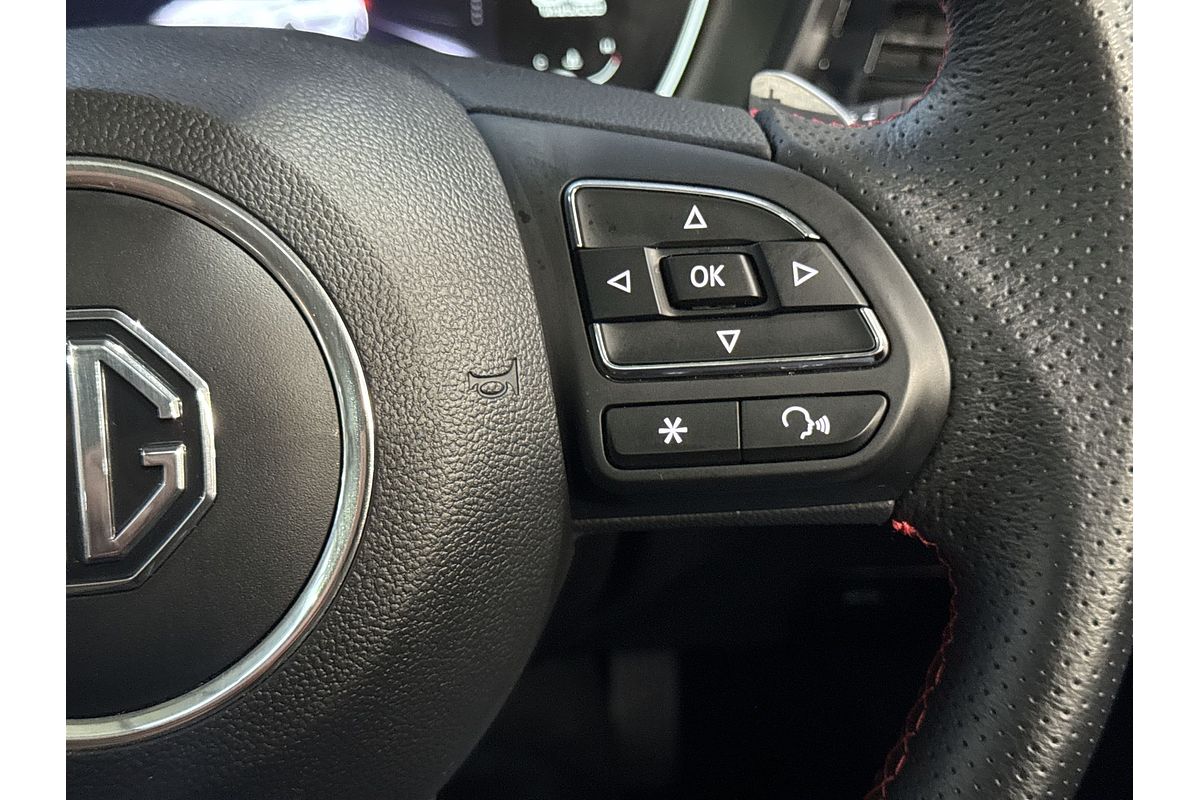 2024 MG MG5 Essence