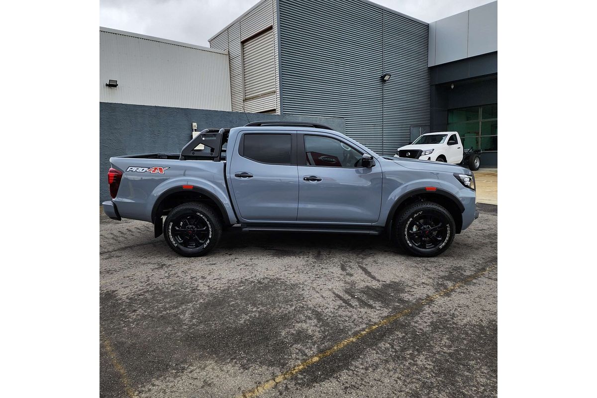 2025 Nissan Navara PRO-4X D23 4X4