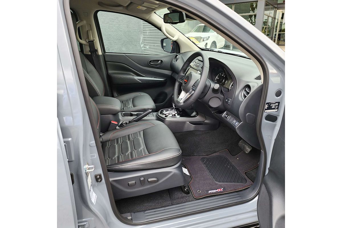 2025 Nissan Navara PRO-4X D23 4X4