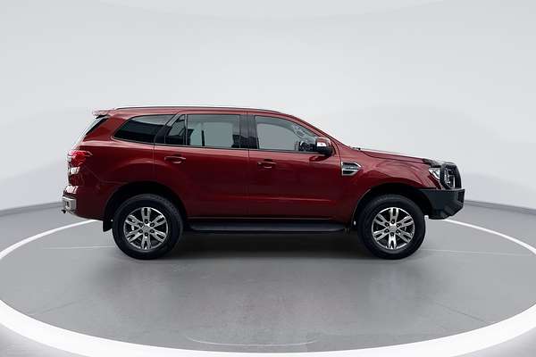 2016 Ford Everest Trend UA