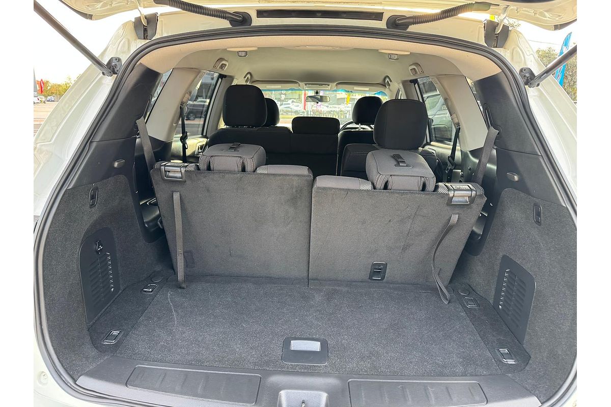2020 Nissan Pathfinder ST R52 Series III