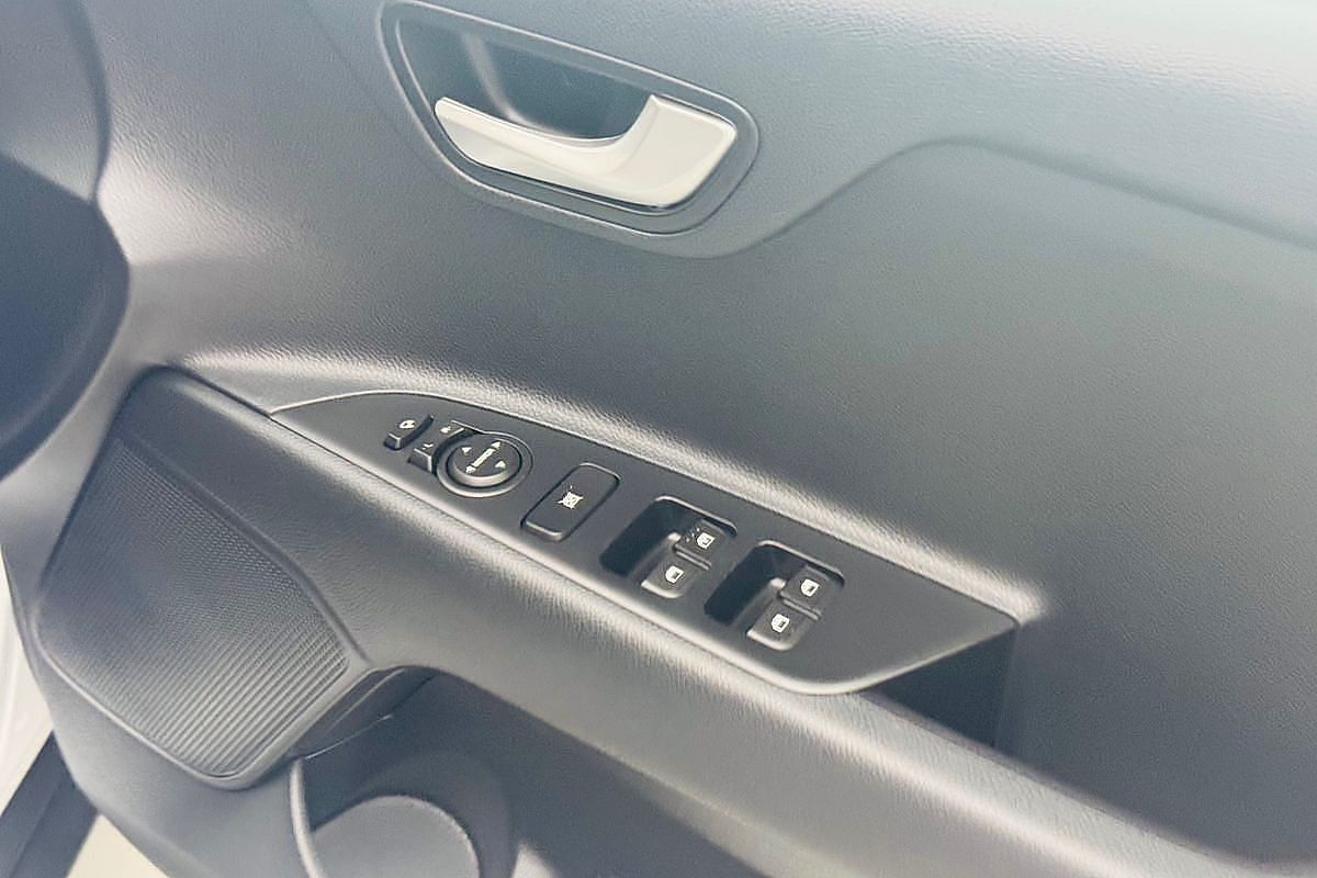 2023 Kia Stonic Sport YB