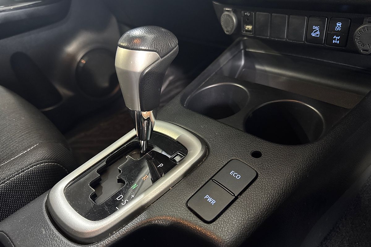 2023 Toyota Hilux SR5 GUN126R 4X4