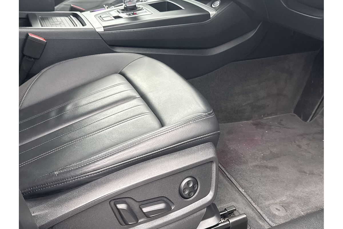 2023 Audi Q5 35 TDI FY