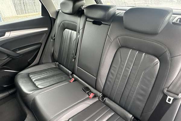 2023 Audi Q5 35 TDI FY