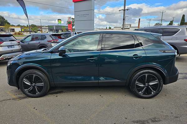 2025 Nissan QASHQAI Ti J12