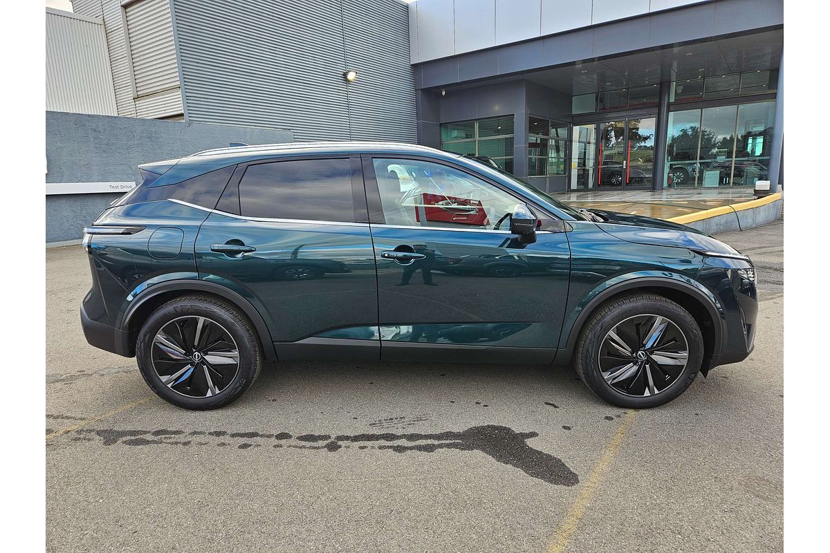 2025 Nissan QASHQAI Ti J12