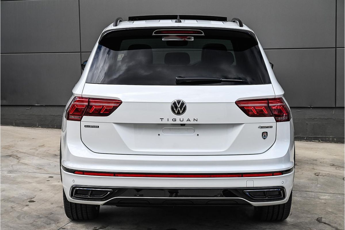2024 Volkswagen Tiguan Wolfsburg Edition Allspace 5N
