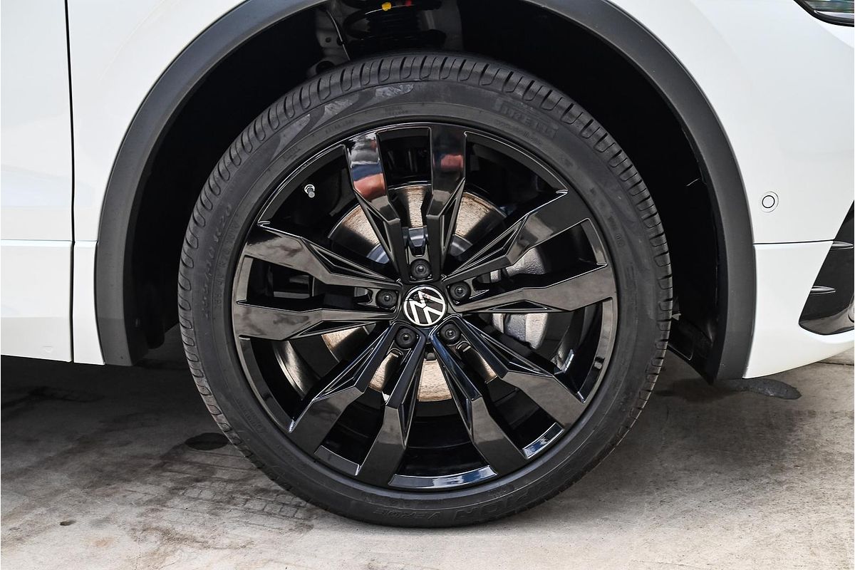 2024 Volkswagen Tiguan Wolfsburg Edition Allspace 5N
