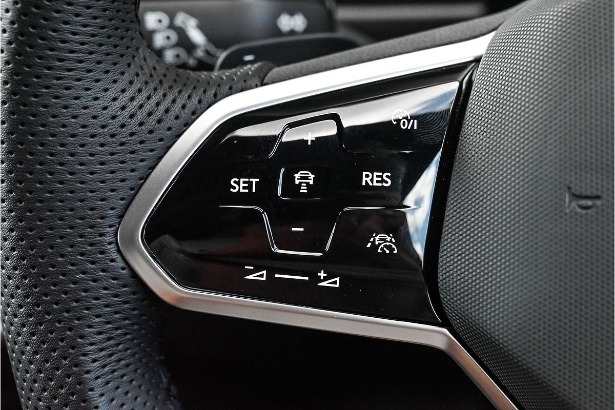 2024 Volkswagen Tiguan Wolfsburg Edition Allspace 5N