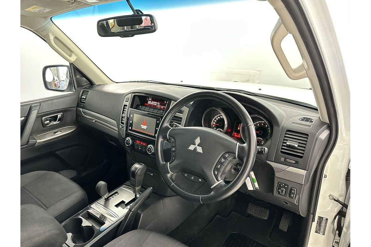 2020 Mitsubishi Pajero GLX NX