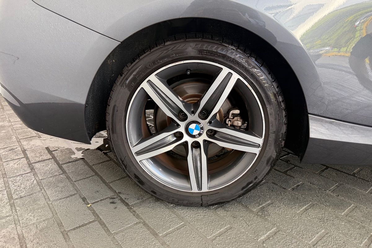 2016 BMW 2 Series 220i Sport Line F22