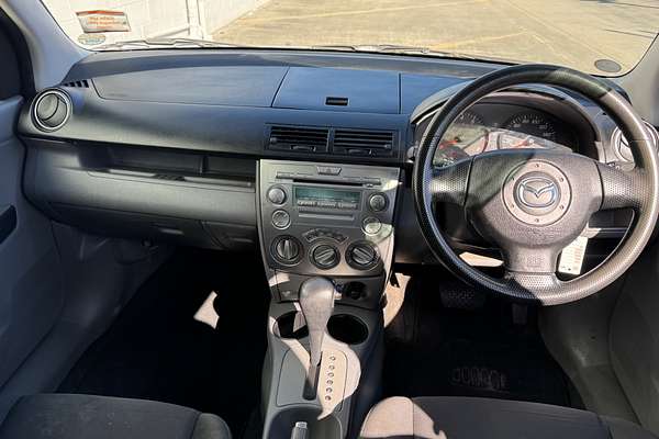 2005 Mazda DEMIO