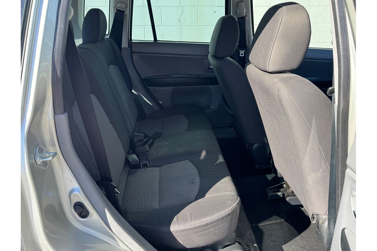 2005 Mazda DEMIO