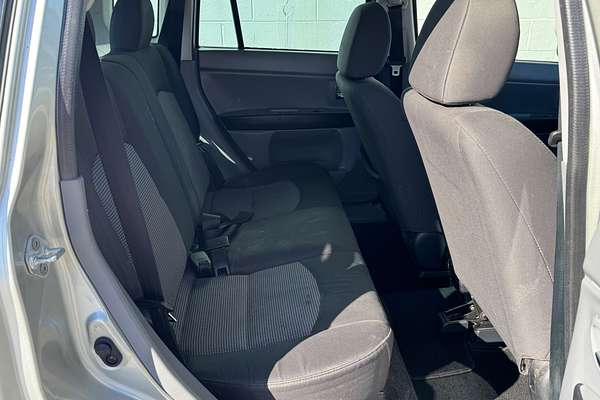2005 Mazda DEMIO