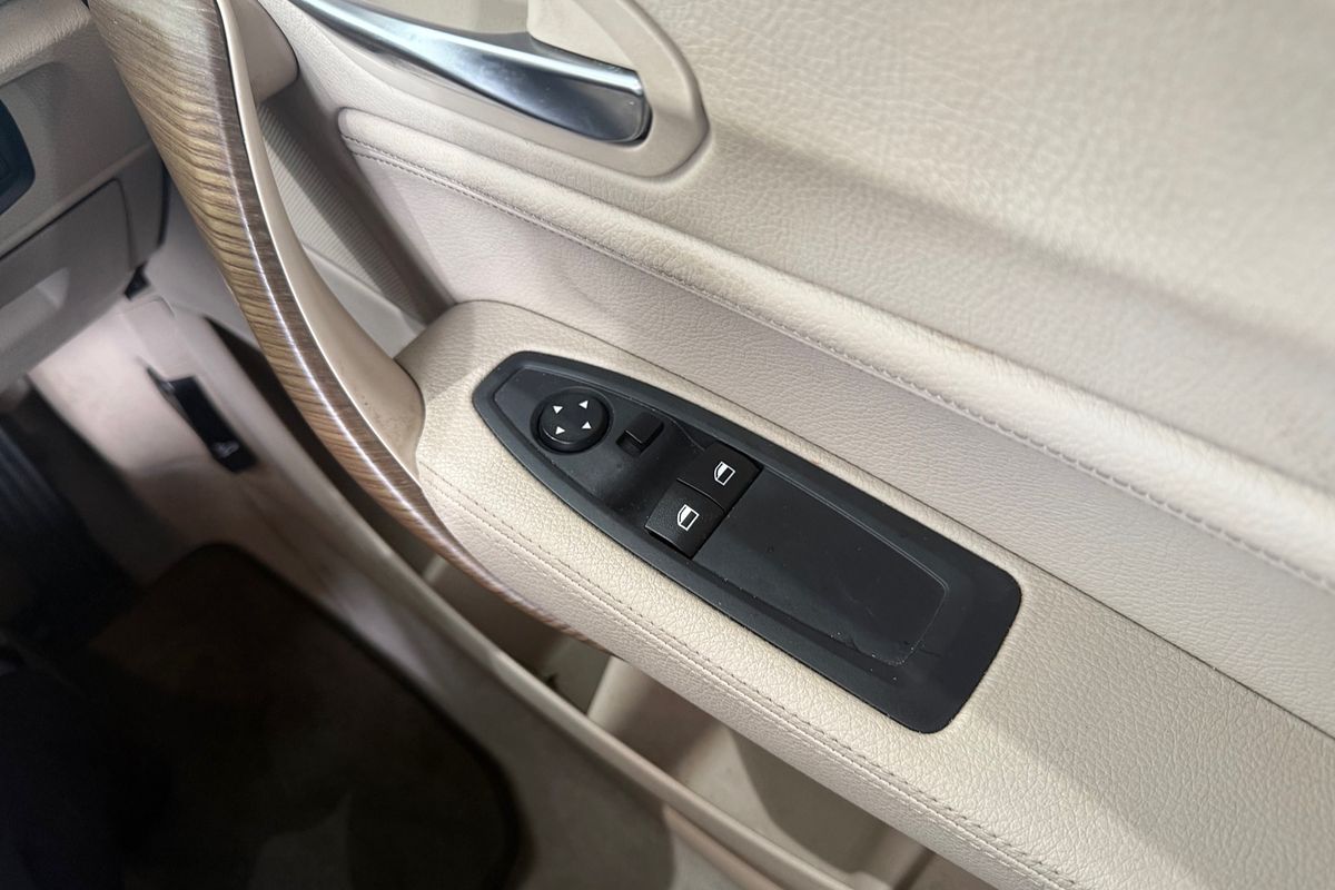 2016 BMW 2 Series 220i Sport Line F22