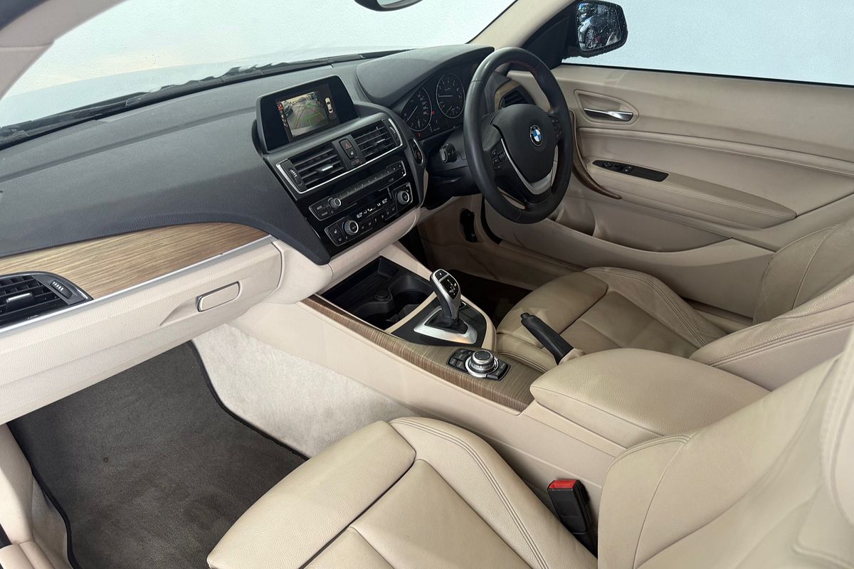 2016 BMW 2 Series 220i Sport Line F22