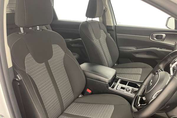 2022 Kia Sorento Sport MQ4