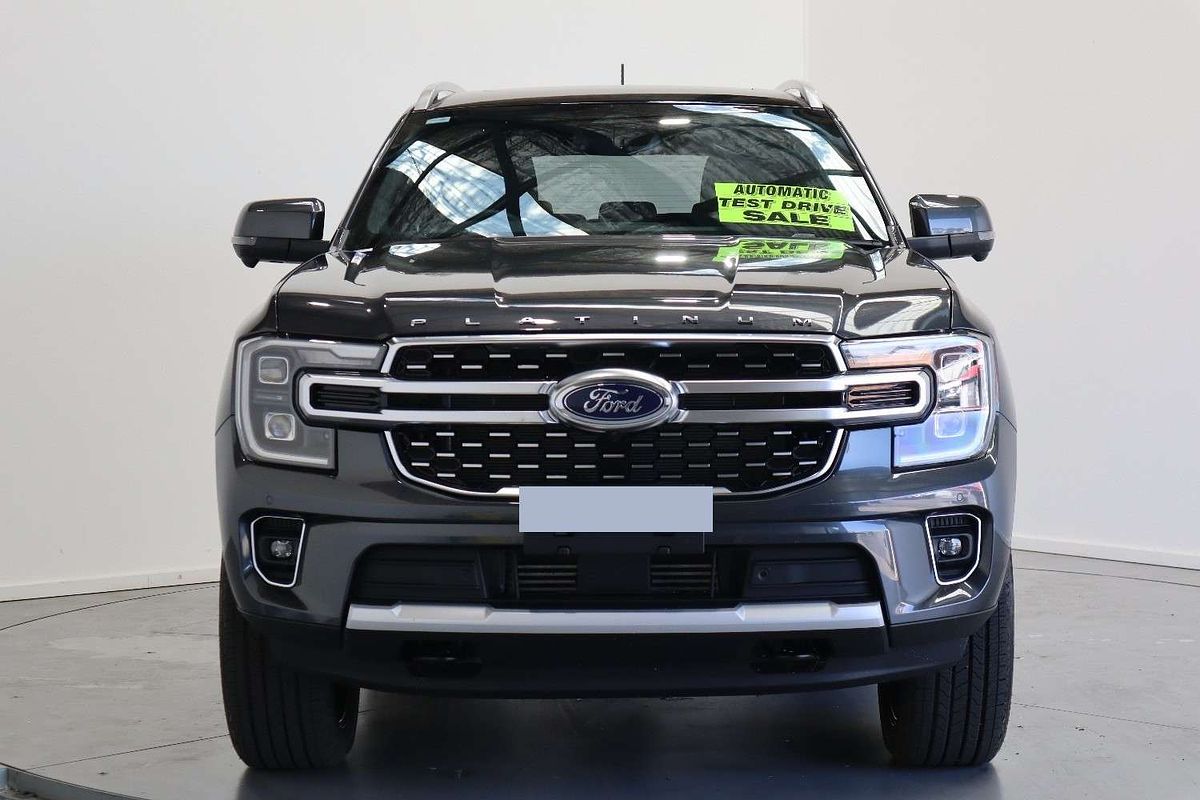 2022 Ford Everest Platinum