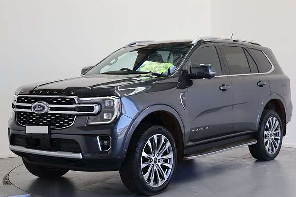 2022 Ford Everest Platinum