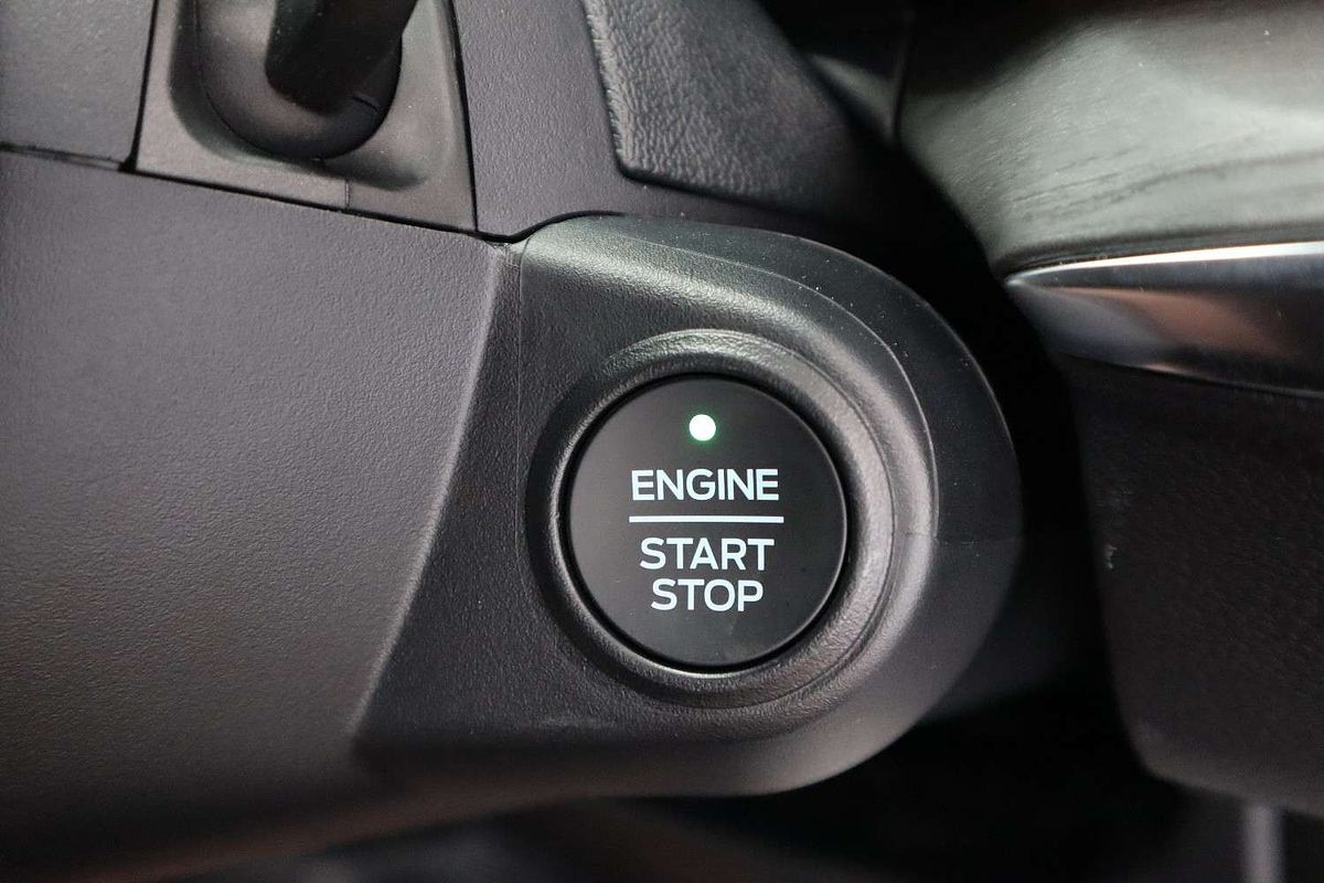 2022 Ford Everest Platinum
