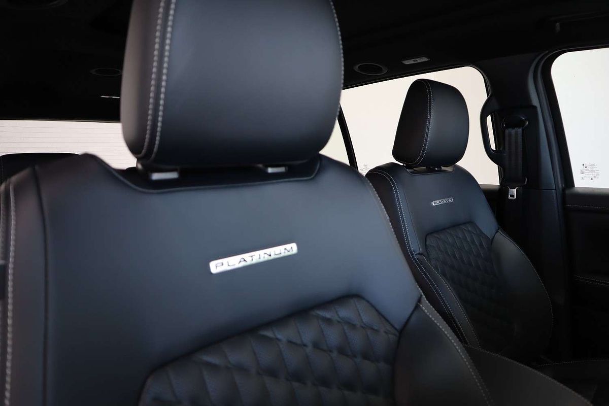 2022 Ford Everest Platinum