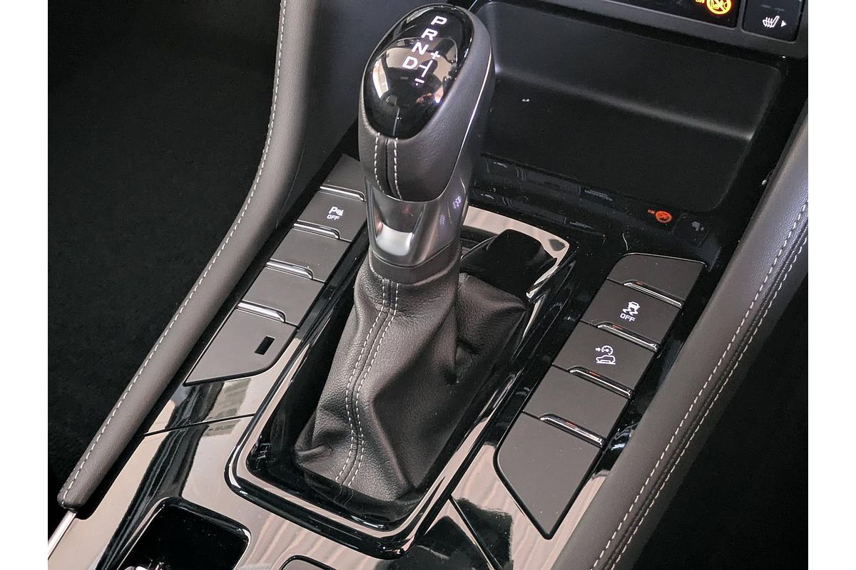 2025 Isuzu MU-X LS-T