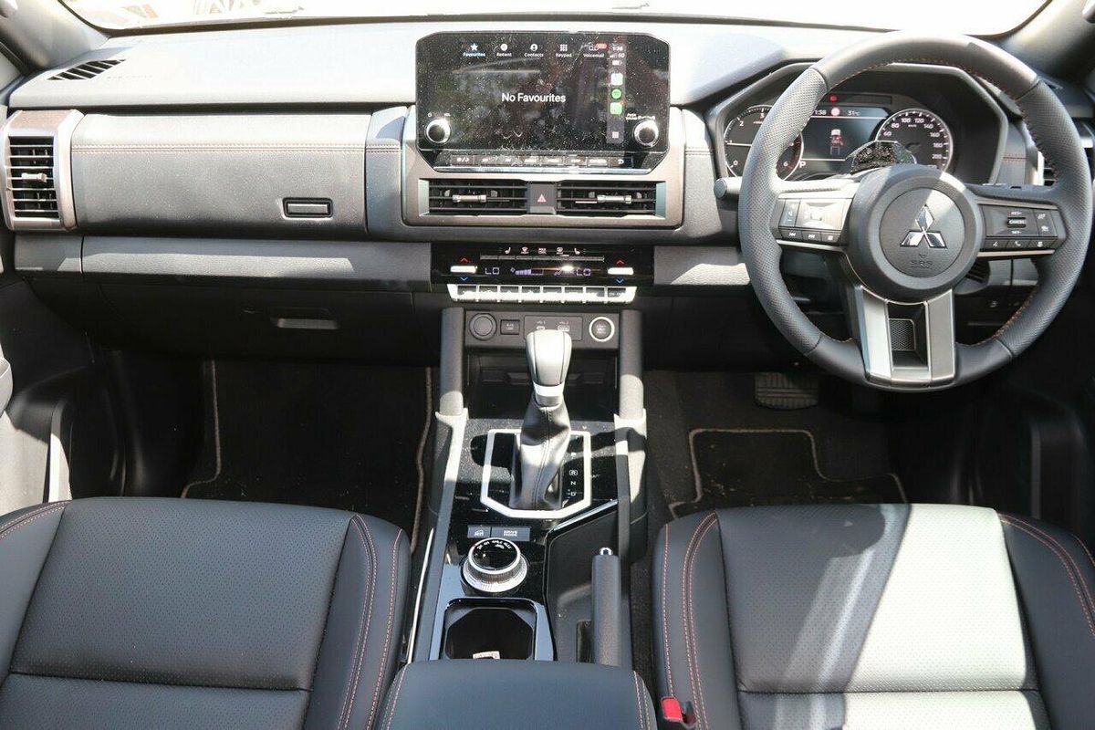 2024 Mitsubishi Triton GSR MV 4X4