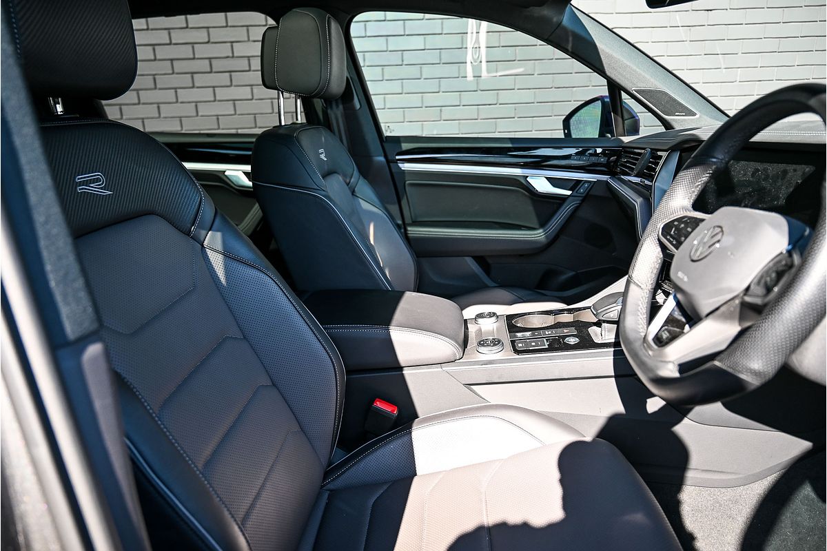 2023 Volkswagen Touareg 210TDI R-Line CR