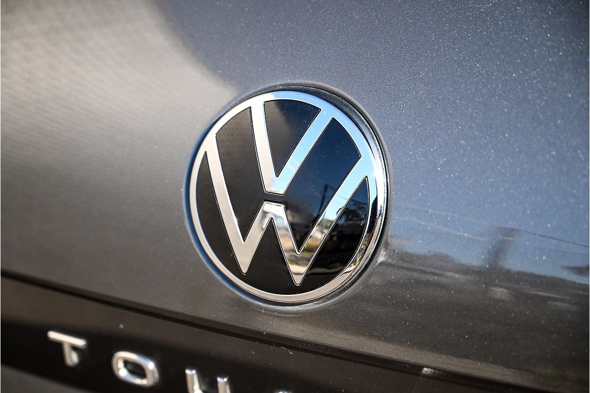 2023 Volkswagen Touareg 210TDI R-Line CR