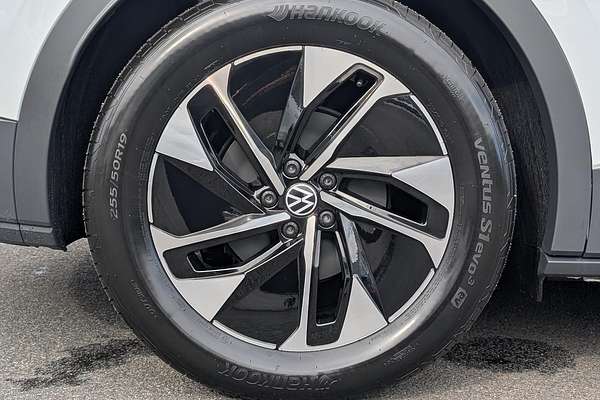 2025 Volkswagen ID.4 Pro E2