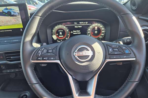 2024 Nissan JUKE ST-L F16