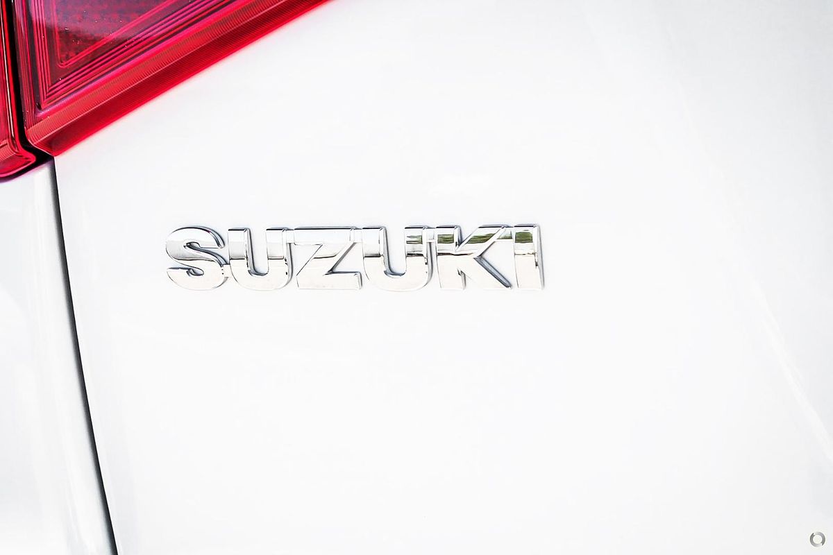 2023 Suzuki Vitara Turbo Shadow LY Series II
