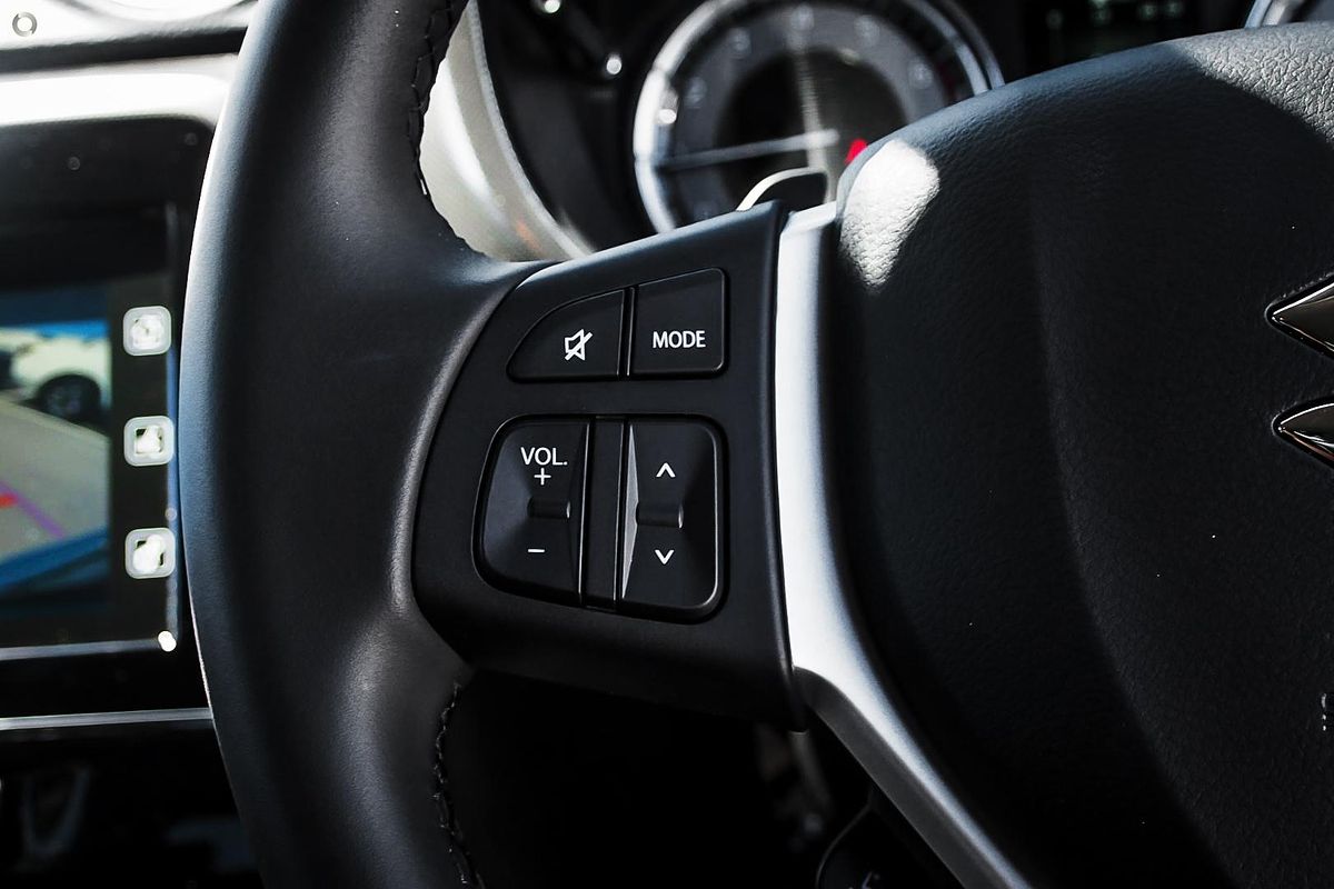 2023 Suzuki Vitara Turbo Shadow LY Series II