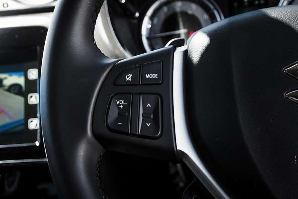 2023 Suzuki Vitara Turbo Shadow LY Series II