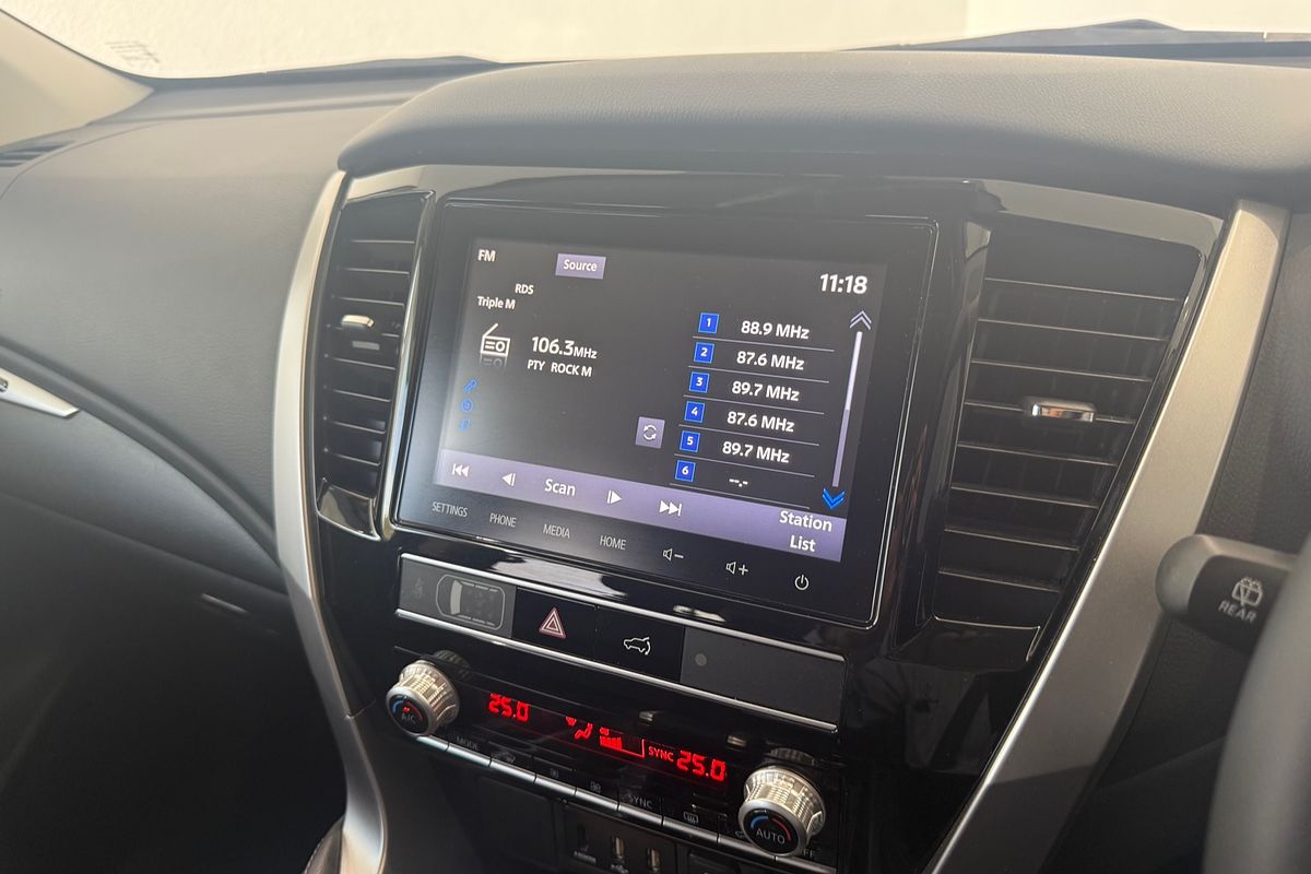 2020 Mitsubishi Pajero Sport GLS QF