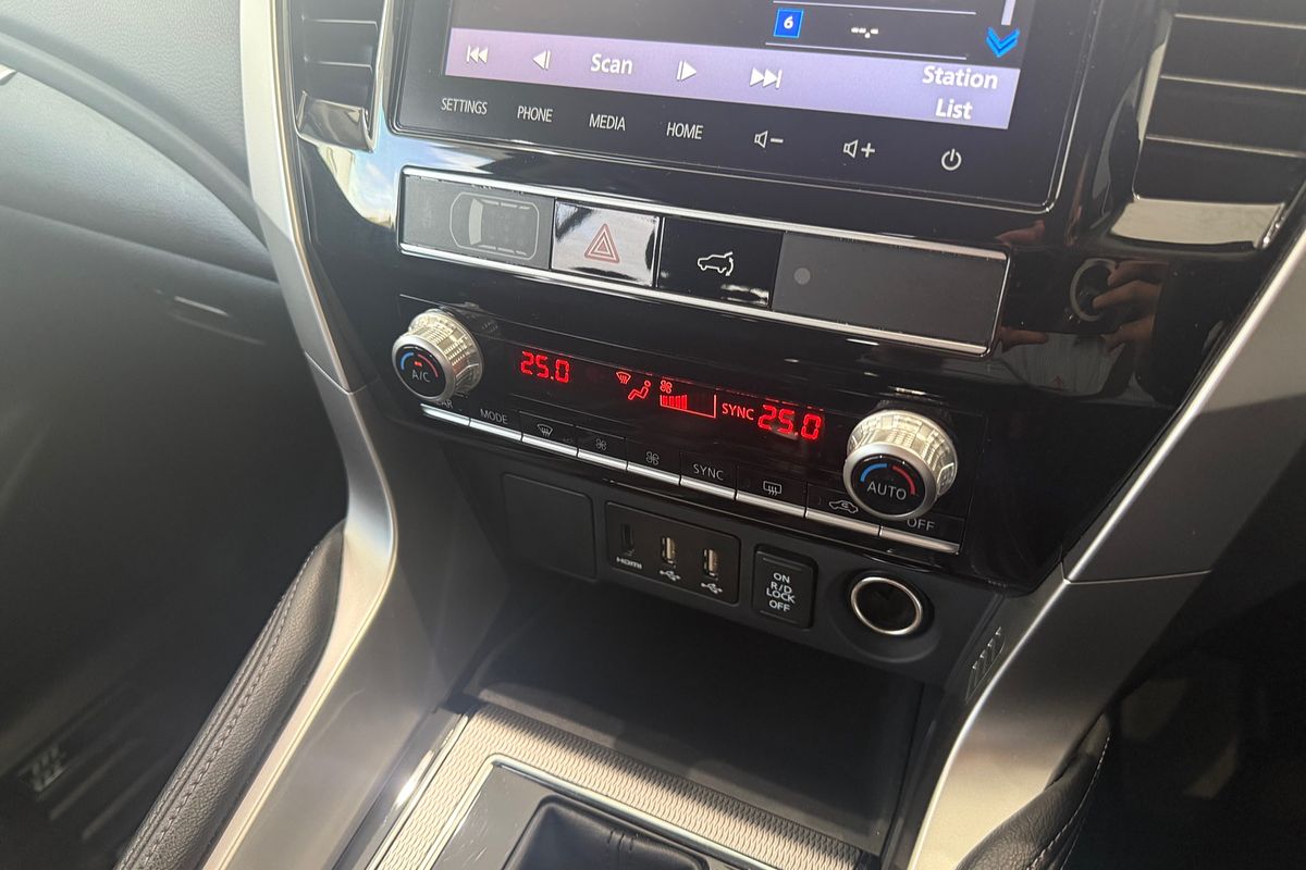 2020 Mitsubishi Pajero Sport GLS QF