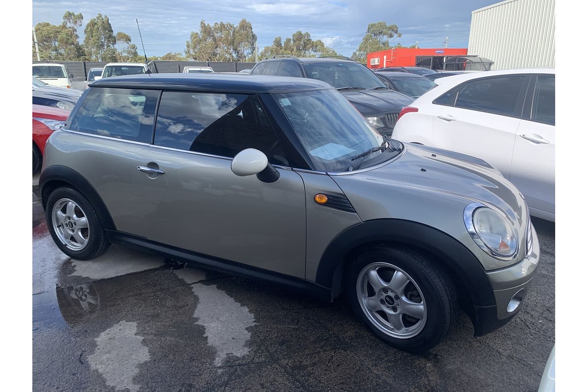 2009 MINI Cooper R56