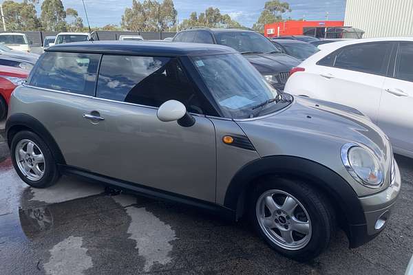 2009 MINI Cooper R56