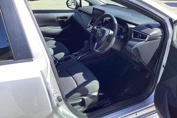 2022 Toyota Corolla Ascent Sport Hybrid ZWE211R