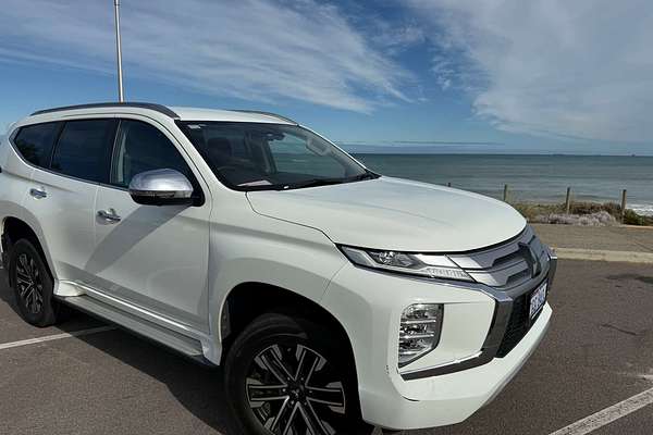 2022 Mitsubishi Pajero Sport GLS QF
