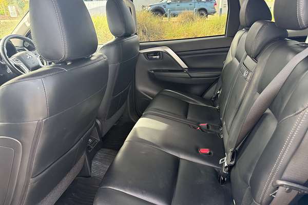 2022 Mitsubishi Pajero Sport GLS QF