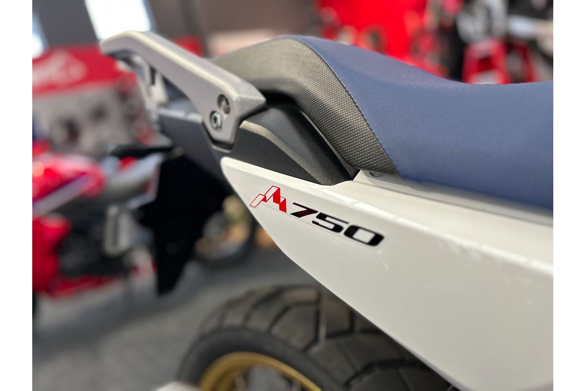 2024 Honda XL75 TRANSALP