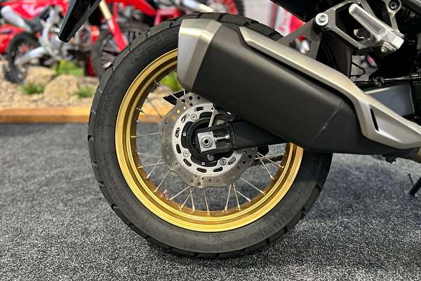 2024 Honda XL75 TRANSALP