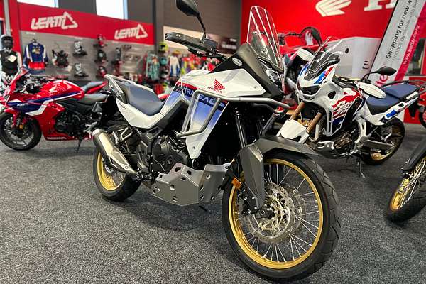 2024 Honda XL75 TRANSALP