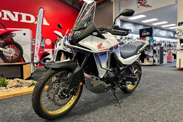 2024 Honda XL75 TRANSALP
