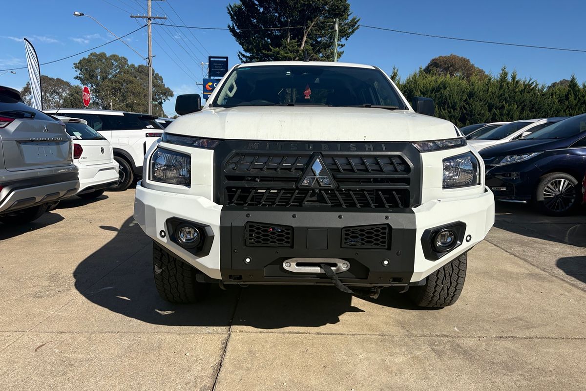 2024 Mitsubishi Triton GLX+ MV 4X4