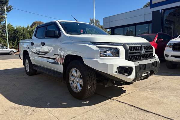 2024 Mitsubishi Triton GLX+ MV 4X4