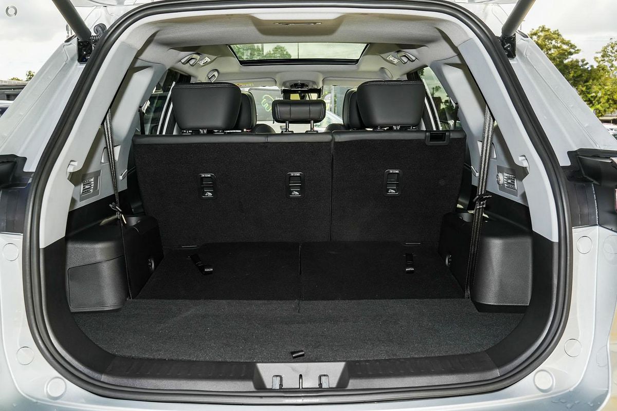 2025 Chery Tiggo 8 Pro Max Ultimate AWD T31